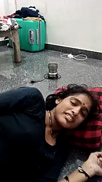 Snapshot of Guriya0076 chatting on September 21, 2025, 6:07 am Guriya0076 online show from September 21, 2025, 6:07 am