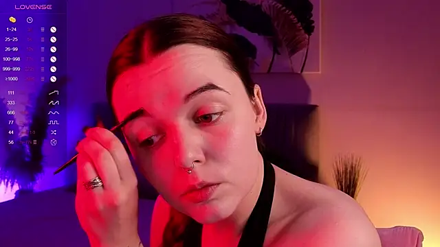 BellaDevile  online show from October 2, 2025, 7:34 am