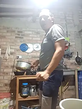 GaaraDiaz online show from December 22, 2025, 10:54 pm