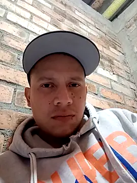 Snapshot of GaaraDiaz chatting on October 16, 2025, 2:31 am GaaraDiaz online show from October 16, 2025, 2:31 am