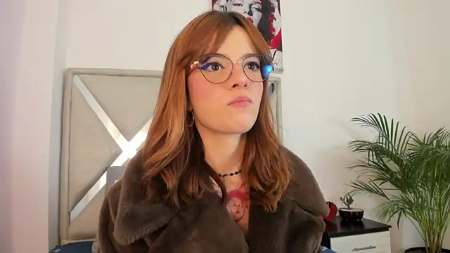 Snapshot of abby_jones2 chatting on February 7, 2026, 4:53 am abby jones2 online show from February 7, 2026, 4:53 am