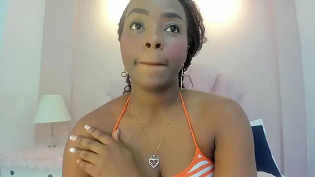 Snapshot of Melanyy_Ebonny chatting on October 25, 2025, 3:38 am Melanyy Ebonny online show from October 25, 2025, 3:38 am