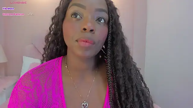 Snapshot of Melanyy_Ebonny chatting on October 28, 2025, 3:40 am Melanyy Ebonny online show from October 28, 2025, 3:40 am