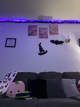 Snapshot of moan4mona chatting on October 16, 2025, 3:26 am moan4mona online show from October 16, 2025, 3:26 am