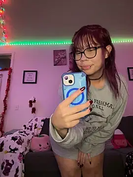 moan4mona online show from November 23, 2025, 1:15 am