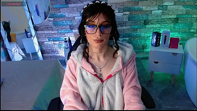 Snapshot of boyfox_tay chatting on October 6, 2025, 5:30 am boyfox tay online show from October 6, 2025, 5:30 am