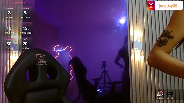 Snapshot of juno_tay chatting on October 15, 2025, 11:40 am juno tay online show from October 15, 2025, 11:40 am