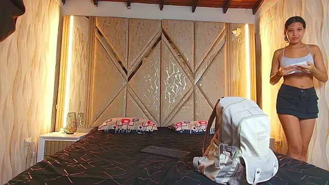 Hotcouple 222 online show from March 13, 2026, 7:24 am