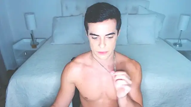 Snapshot of mr_hunterx chatting on July 10, 2026, 8:42 pm mr hunterx online show from July 10, 2026, 8:42 pm