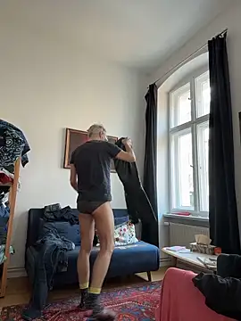 SexyLeon8 online show from April 11, 2026, 5:48 am