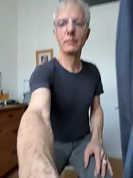 SexyLeon8 online show from March 7, 2026, 4:45 pm