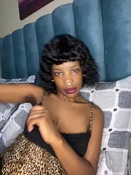 Caramel Mellow online show from February 6, 2026, 2:51 am