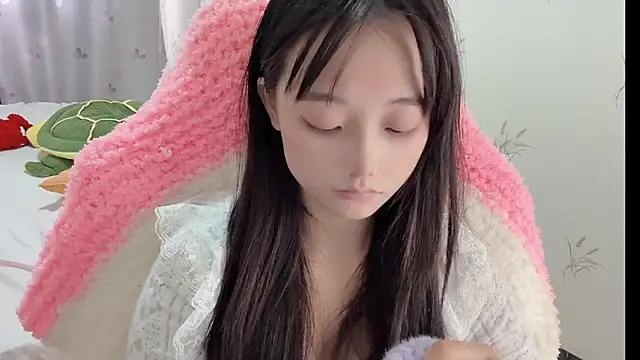 Snapshot of puppy-999 chatting on October 21, 2025, 2:44 am puppy-999 online show from October 21, 2025, 2:44 am