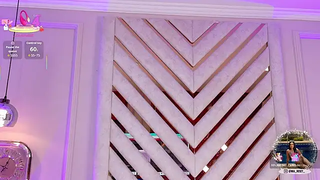 Mia Roset online show from September 26, 2025, 12:56 pm