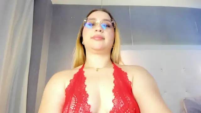 Snapshot of ximenanoah chatting on July 10, 2026, 12:49 pm ximenanoah online show from July 10, 2026, 12:49 pm