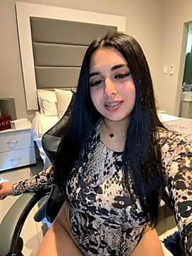 LilMisIndianx online show from November 20, 2025, 9:10 am