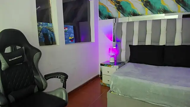 Adaara Rey online show from February 10, 2026, 7:46 pm