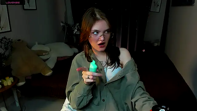 Snapshot of Dilara_xBaby chatting on November 4, 2025, 2:21 pm Dilara xBaby online show from November 4, 2025, 2:21 pm