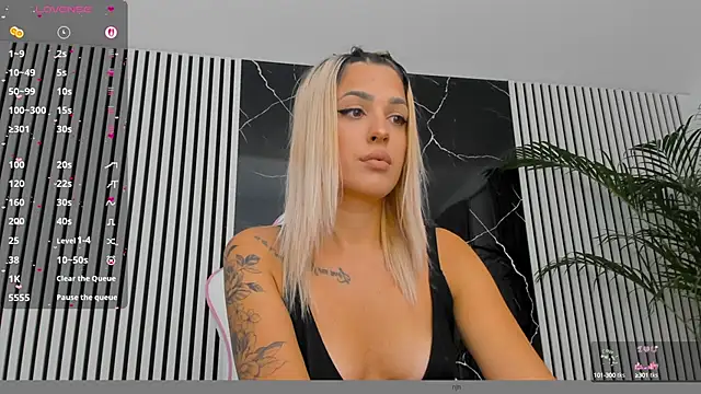 Snapshot of daisyblushh chatting on September 29, 2025, 7:08 pm daisyblushh online show from September 29, 2025, 7:08 pm