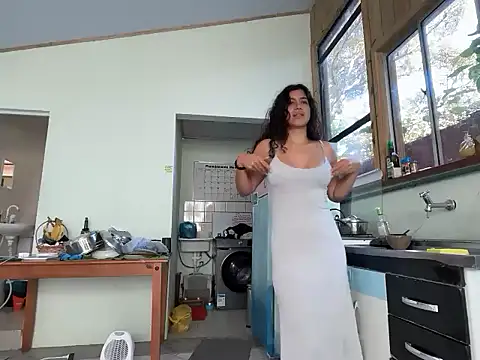 deusaludovica online show from May 29, 2026, 12:22 pm