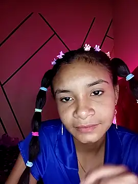 Snapshot of liz7skinny chatting on September 26, 2025, 6:37 pm liz7skinny online show from September 26, 2025, 6:37 pm