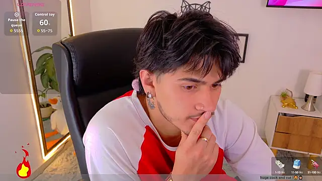 Snapshot of Elian_savoy chatting on September 25, 2025, 12:38 am Elian savoy online show from September 25, 2025, 12:38 am