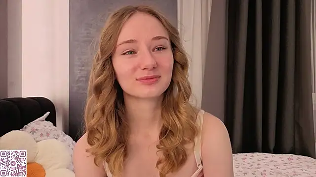 ElvinaRose online show from November 13, 2025, 2:04 am