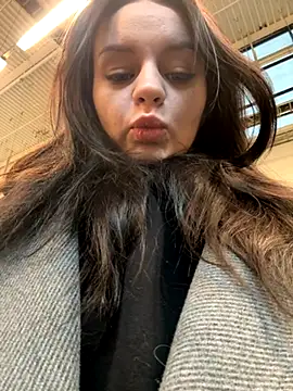 Snapshot of Cum_girlss chatting on September 25, 2025, 3:45 am Cum girlss online show from September 25, 2025, 3:45 am