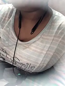 Cute Amiya online show from September 14, 2025, 7:47 pm