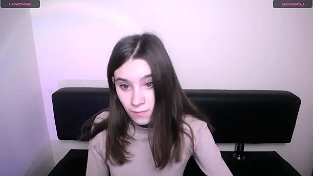 RosaRay  online show from February 10, 2026, 7:40 am