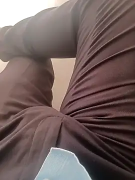 mkallu1995 online show from October 17, 2025, 7:44 am