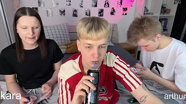 Snapshot of olivertasty chatting on February 1, 2026, 6:17 pm olivertasty online show from February 1, 2026, 6:17 pm