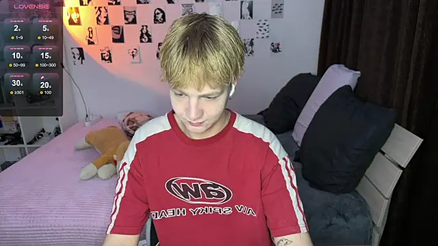 Snapshot of olivertasty chatting on September 17, 2025, 3:41 am olivertasty online show from September 17, 2025, 3:41 am