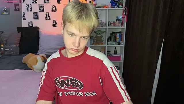 Snapshot of olivertasty chatting on November 20, 2025, 1:28 am olivertasty online show from November 20, 2025, 1:28 am