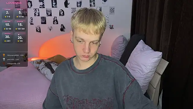 Snapshot of olivertasty chatting on October 27, 2025, 6:14 am olivertasty online show from October 27, 2025, 6:14 am