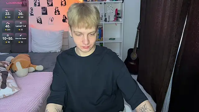 Snapshot of olivertasty chatting on October 11, 2025, 10:05 am olivertasty online show from October 11, 2025, 10:05 am