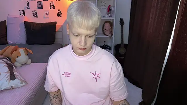 Snapshot of olivertasty chatting on September 27, 2025, 1:06 pm olivertasty online show from September 27, 2025, 1:06 pm