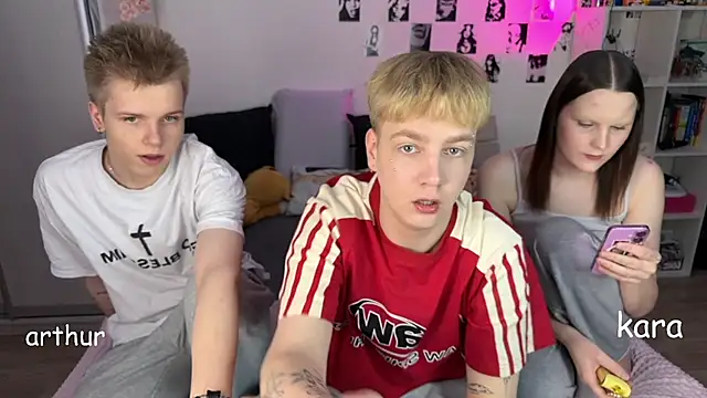 Snapshot of olivertasty chatting on January 13, 2026, 6:12 pm olivertasty online show from January 13, 2026, 6:12 pm