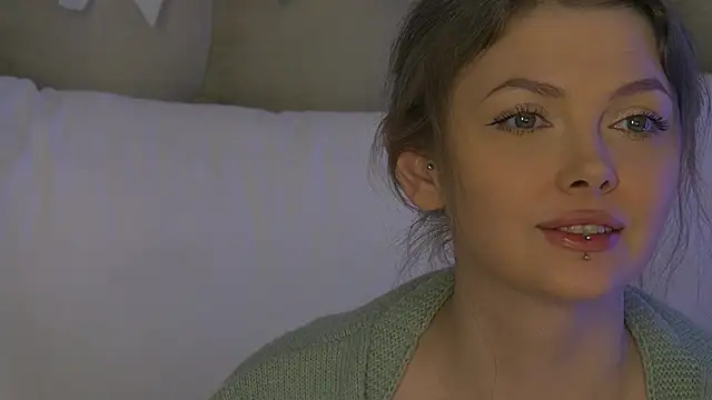 miamunn online show from December 4, 2025, 9:36 pm