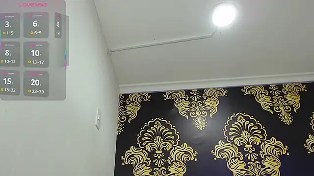 Snapshot of BigBoobs_Goddess chatting on March 1, 2026, 11:32 am BigBoobs Goddess online show from March 1, 2026, 11:32 am