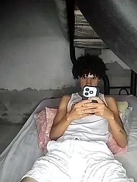 Gabriel Stone online show from October 2, 2025, 3:21 am