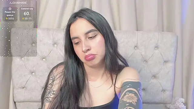 Snapshot of kaylee_lee chatting on October 9, 2025, 4:13 am kaylee lee online show from October 9, 2025, 4:13 am