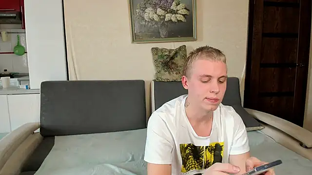 Snapshot of SammySccott chatting on October 12, 2025, 6:26 am SammySccott online show from October 12, 2025, 6:26 am