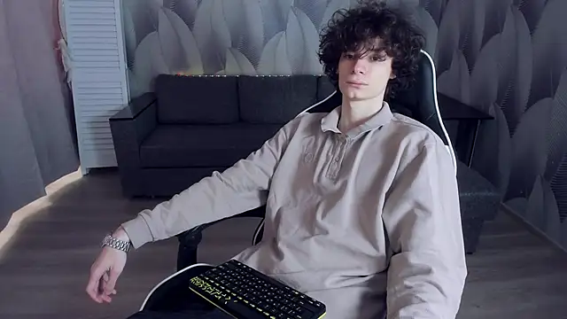 Snapshot of Edvard_Blare chatting on September 25, 2025, 9:15 am Edvard Blare online show from September 25, 2025, 9:15 am