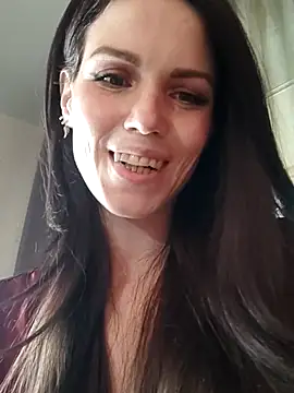 Snapshot of Angie_meow chatting on October 13, 2025, 12:51 pm Angie meow online show from October 13, 2025, 12:51 pm