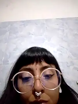 Snapshot of Mia_carii chatting on September 21, 2025, 4:28 am Mia carii online show from September 21, 2025, 4:28 am