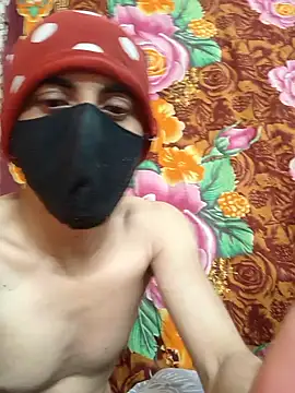 Seducing couple online show from February 7, 2026, 9:50 am