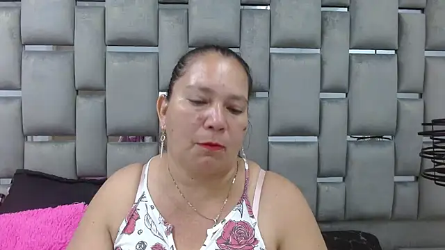 Snapshot of loly47 chatting on October 24, 2025, 11:15 pm loly47 online show from October 24, 2025, 11:15 pm