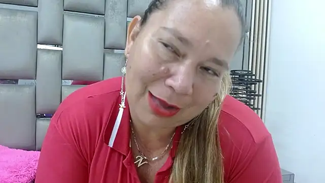 Snapshot of loly47 chatting on October 13, 2025, 7:15 pm loly47 online show from October 13, 2025, 7:15 pm