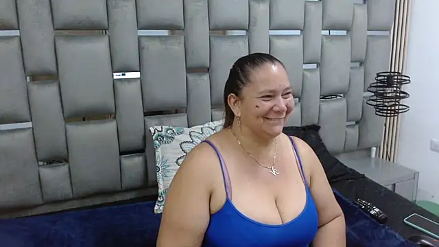 Snapshot of loly47 chatting on November 4, 2025, 11:08 pm loly47 online show from November 4, 2025, 11:08 pm